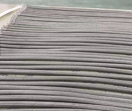 20~200m/roll 1.05mm Ptfe Stainless Steel Braided Hose For Transporting Corrosive Chemicals
